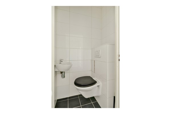 Medium property photo - Zuid-Hollandstraat 104-3, 1082 EM Amsterdam
